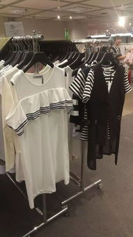 實(shí)拍海港城bazaar 名牌箱包 時尚服飾 旅行用品大甩賣